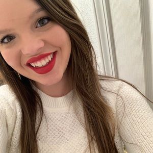 Meet your posher, Cierra!